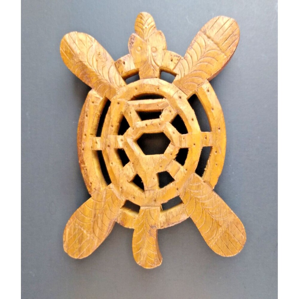 Wooden Turtle Trivet Boho Teak Wood Hot Plate or Plant Stand Vintage 5.25 inch